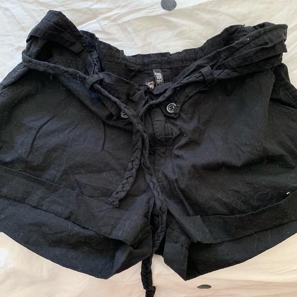 💙 Black Shorts with Waist Tie - Picture 1 of 7